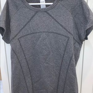 lululemon/ivivva shirt